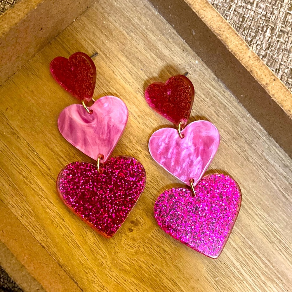 💕 Pink heart earrings 💕